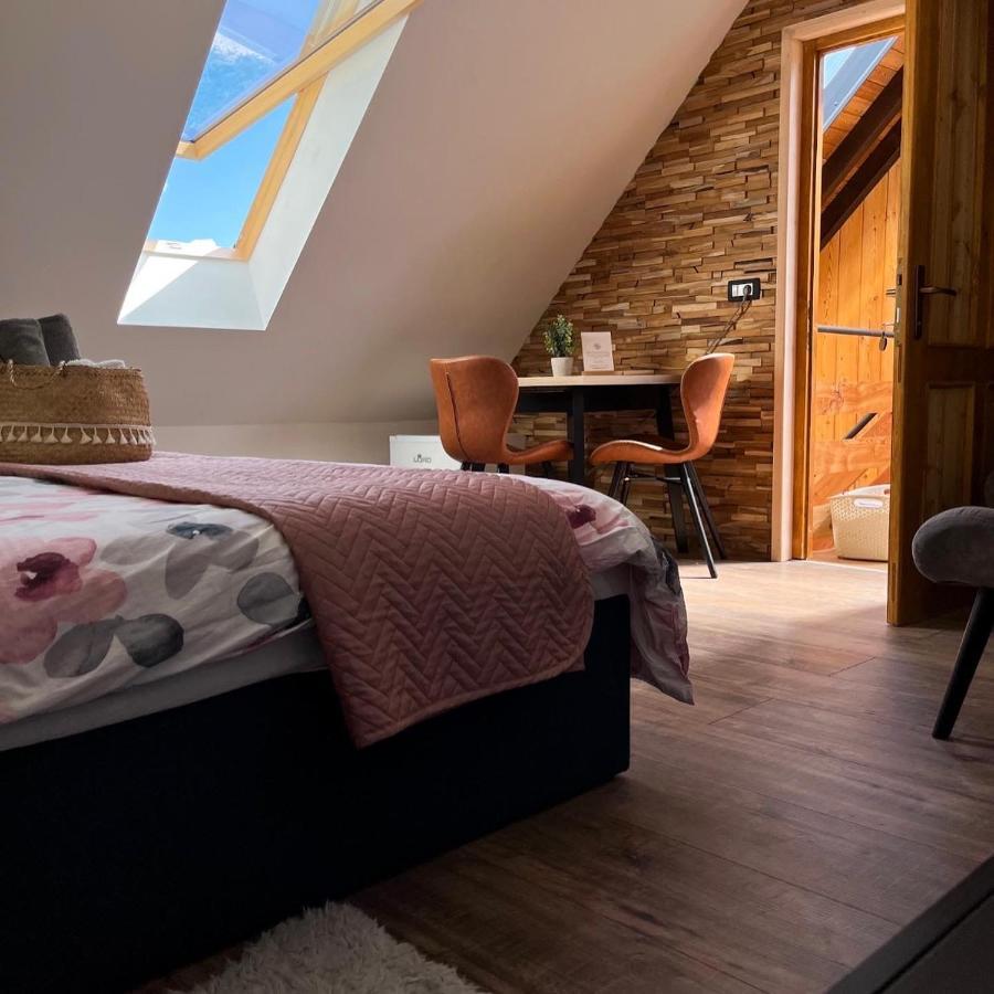 Glamping Gozdna Jasa Hotel Bovec Eksteriør billede