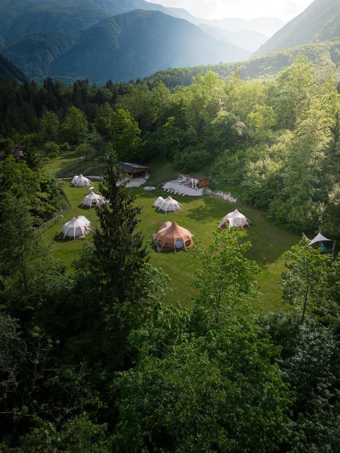 Glamping Gozdna Jasa Hotel Bovec Eksteriør billede