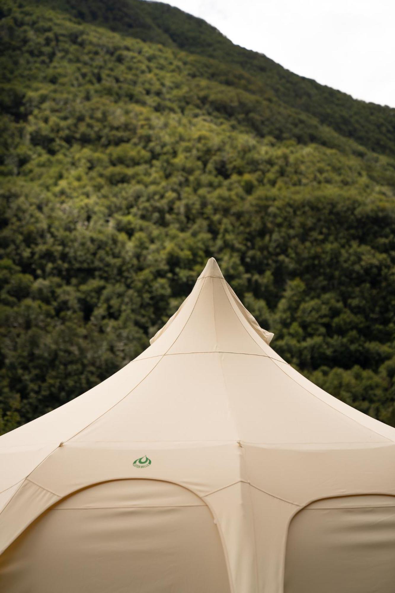 Glamping Gozdna Jasa Hotel Bovec Eksteriør billede