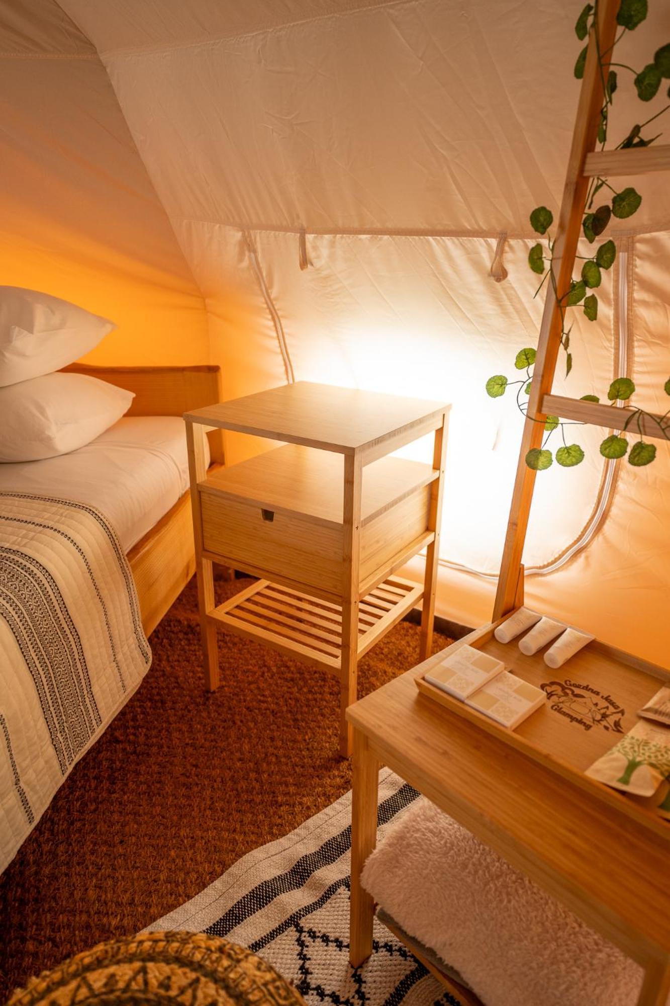 Glamping Gozdna Jasa Hotel Bovec Eksteriør billede