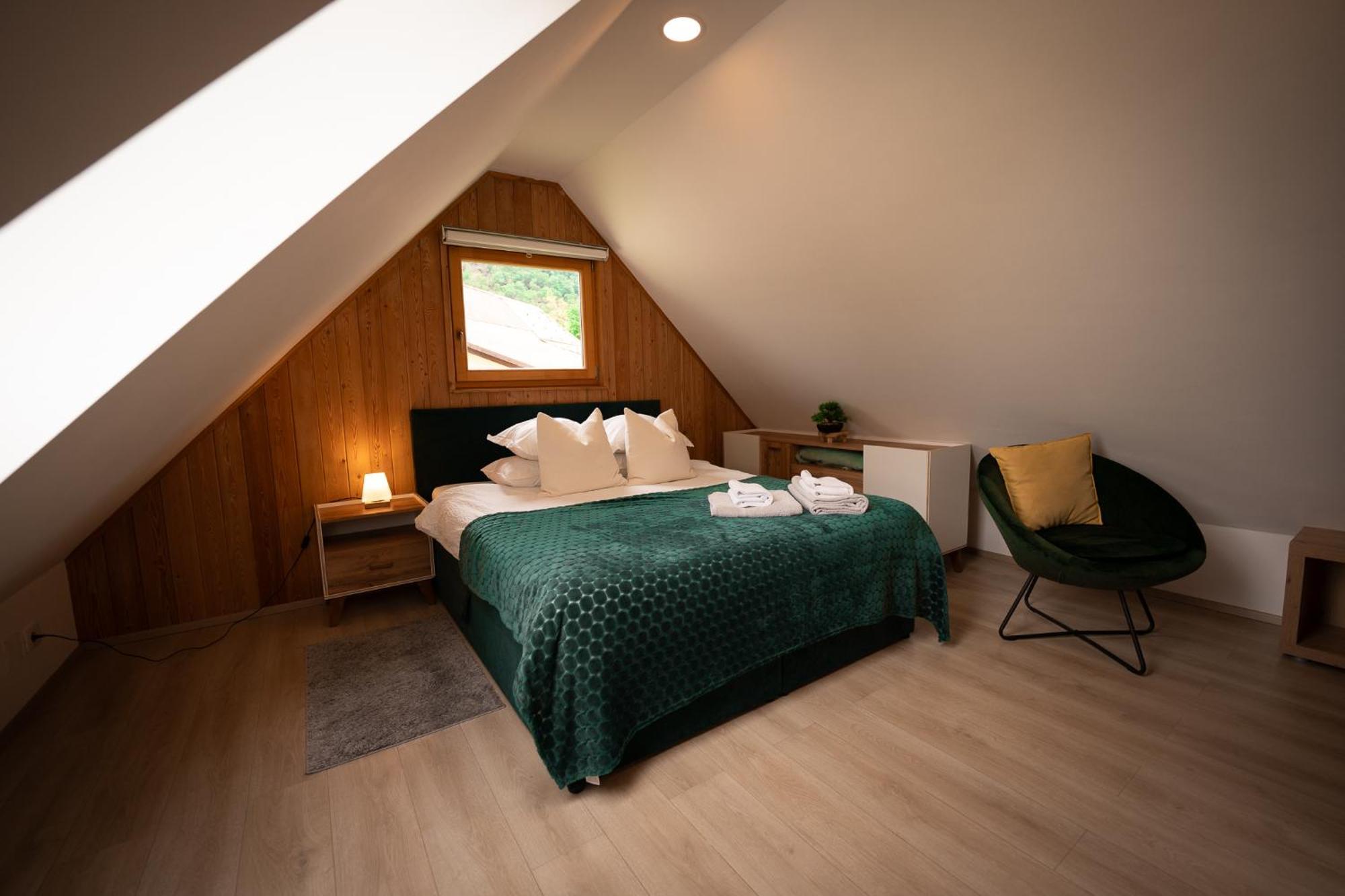 Glamping Gozdna Jasa Hotel Bovec Eksteriør billede