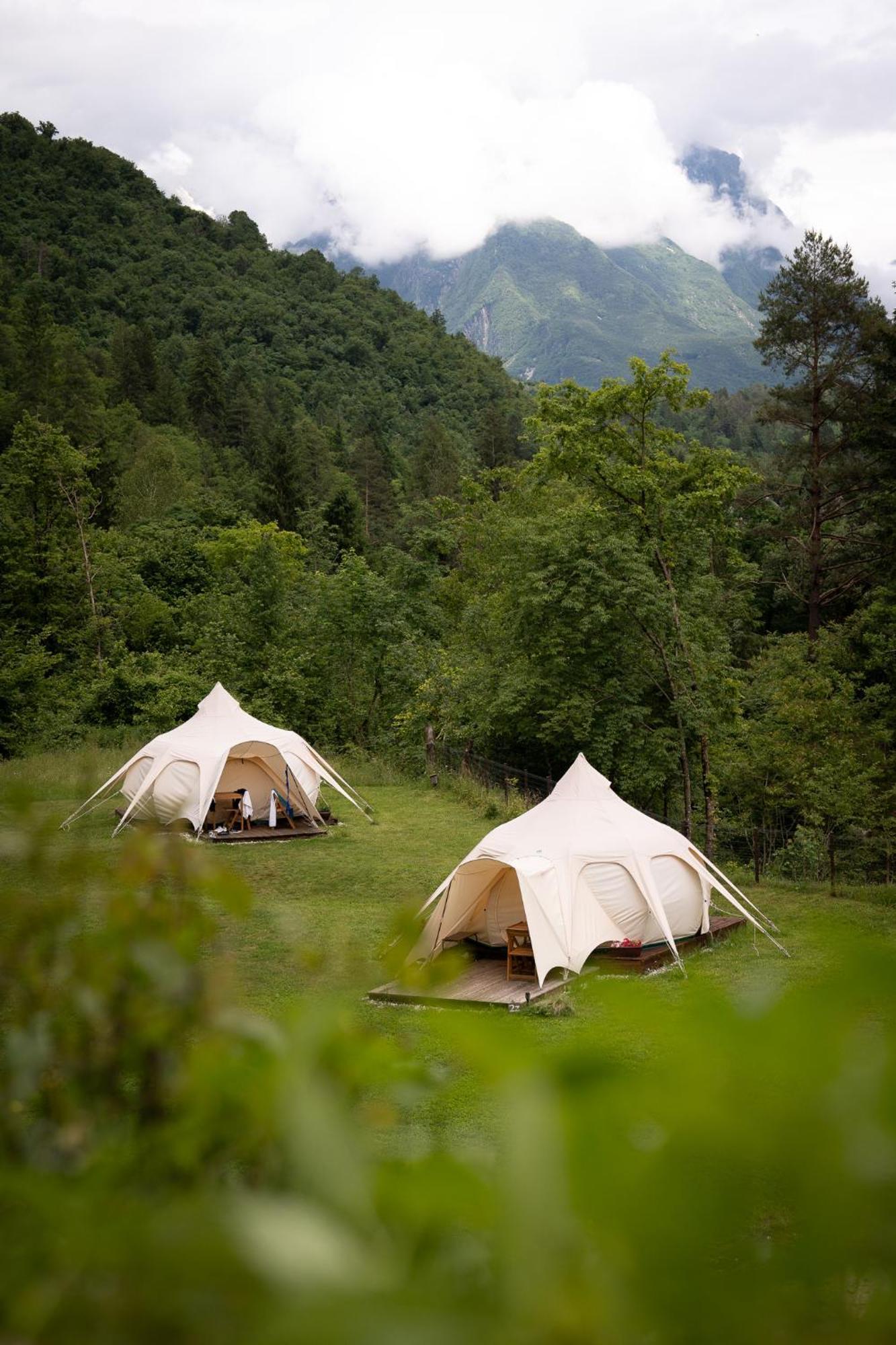 Glamping Gozdna Jasa Hotel Bovec Eksteriør billede