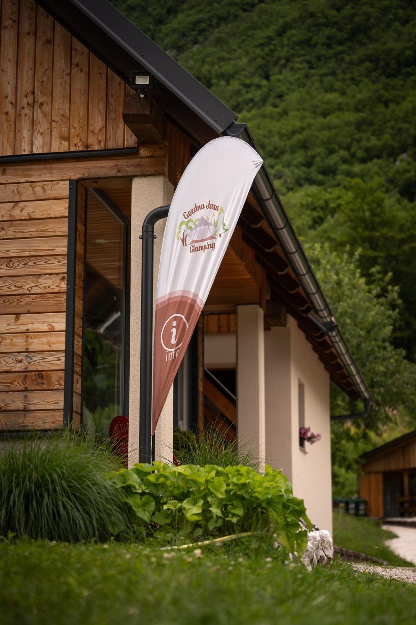 Glamping Gozdna Jasa Hotel Bovec Eksteriør billede